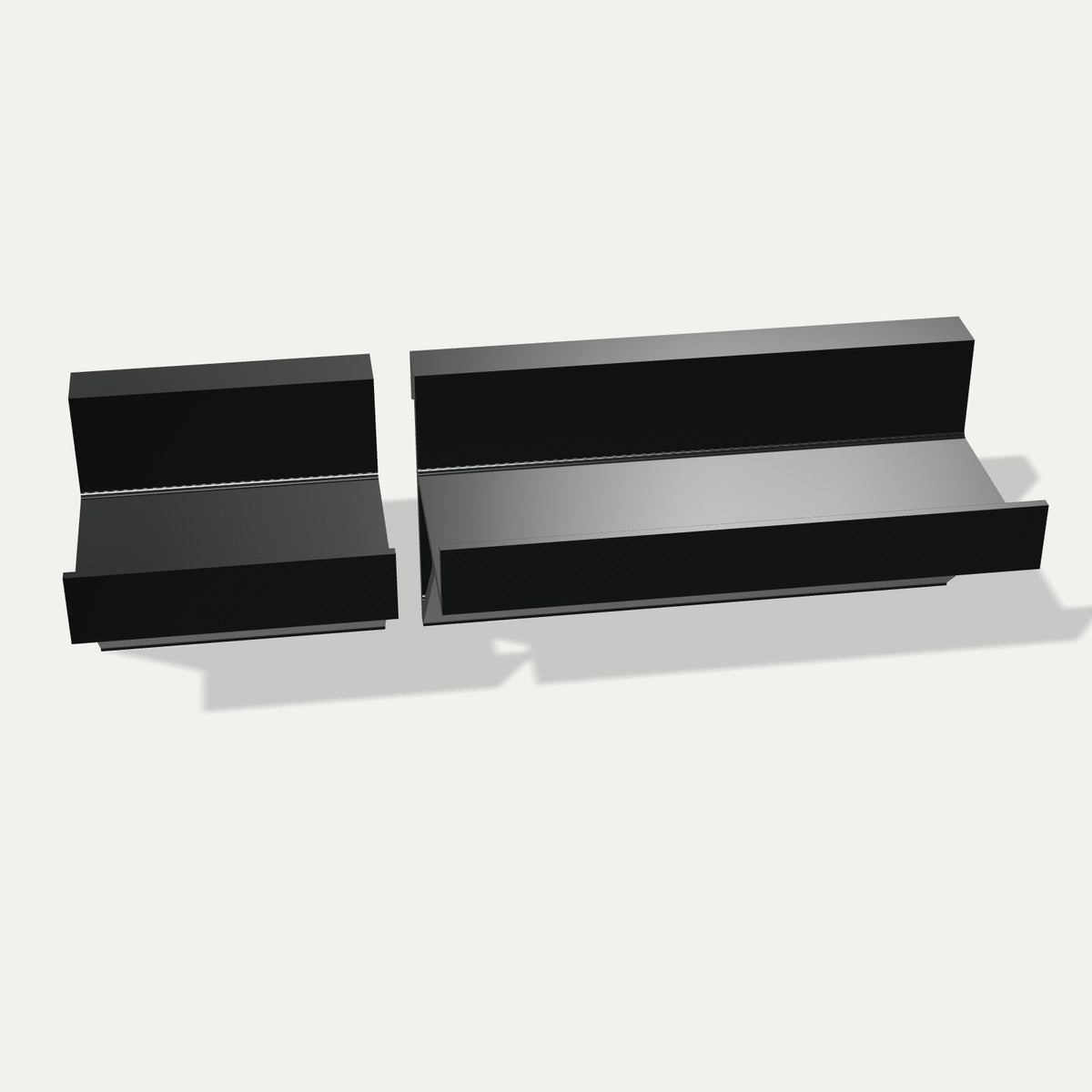 Batteriholder for veggskinne – størrelser side om side